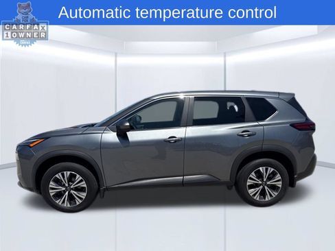 Used 2023 Nissan Rogue SV AWD/4WD image 5