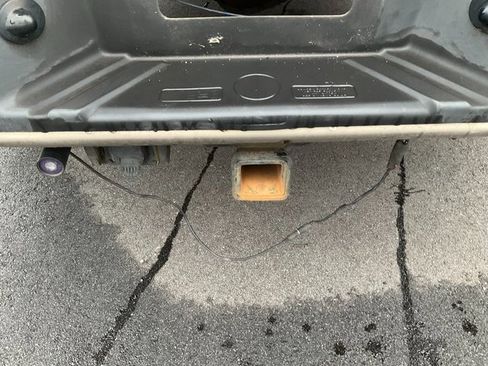 Used 2005 Ford F150 Lariat image 9