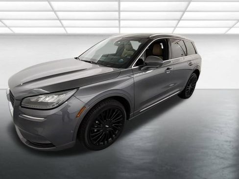 Used 2022 Lincoln Corsair Reserve w/ Luxury Package FWD image 2