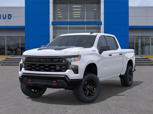 New 2026 Chevrolet Silverado 1500 Custom Trail Boss w/ LPO, Dark Essentials Package AWD/4WD image 30