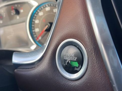 Used 2018 Chevrolet Traverse High Country image 22