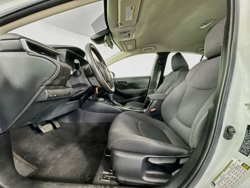 Certified 2022 Toyota Corolla LE FWD image 19