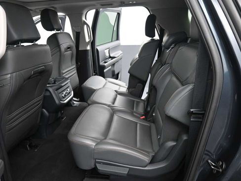 Used 2025 Ford Expedition Max Active image 13