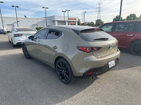 Used 2024 MAZDA MAZDA3 s image 4