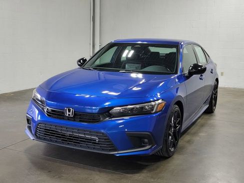 Certified 2024 Honda Civic Sport image 2