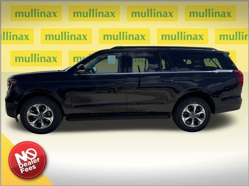 New 2027 Ford Expedition Max Active RWD image 2