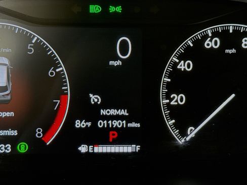 Certified 2025 Honda HR-V LX image 13