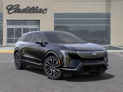 New 2025 Cadillac Optiq Sport 1 image 7