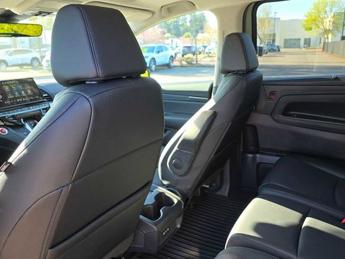 New 2026 Honda Odyssey EX-L image 17