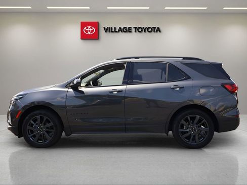 Used 2023 Chevrolet Equinox RS AWD/4WD image 2