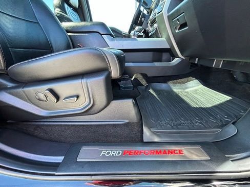 Used 2018 Ford F150 Raptor w/ Equipment Group 802A Luxury AWD/4WD image 41