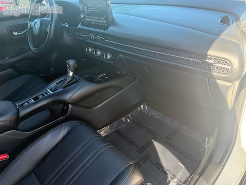 Used 2025 Honda HR-V EX-L image 29