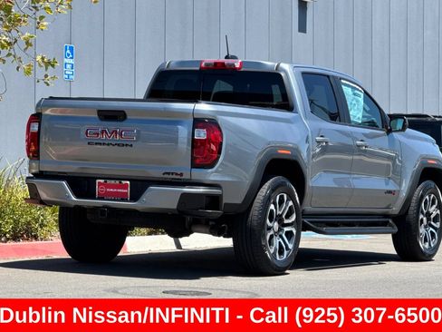 Used 2024 GMC Canyon AT4 w/ AT4 Premium Package AWD/4WD image 4