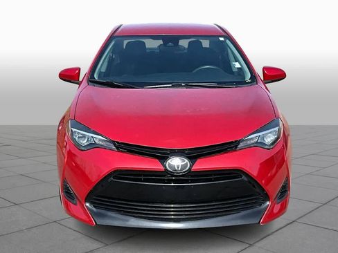 Used 2019 Toyota Corolla LE image 4