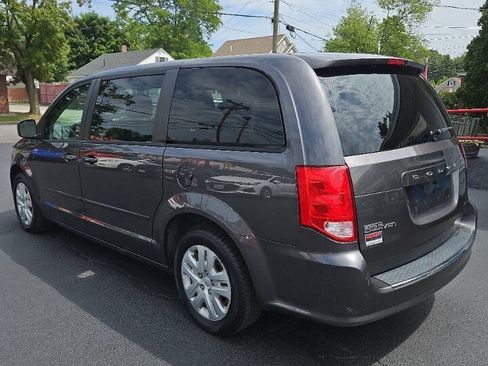 Used 2017 Dodge Grand Caravan SE w/ Power Window Group FWD image 5