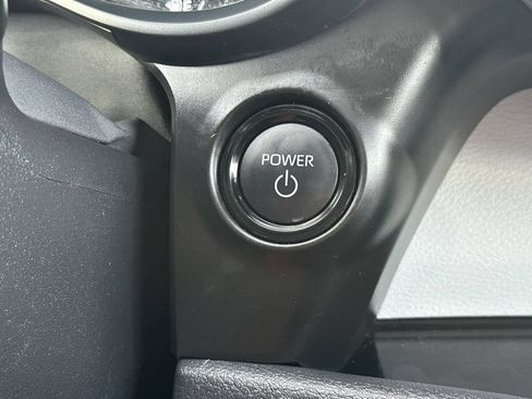 Certified 2026 Toyota Sienna XLE FWD image 24