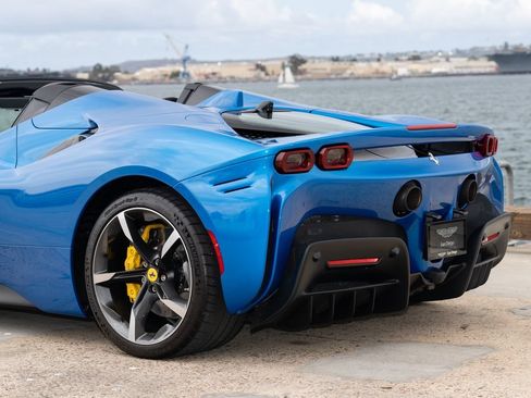 Used 2024 Ferrari SF90 Spider AWD/4WD image 12