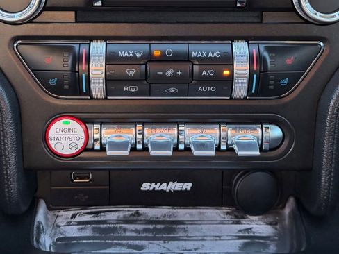 Used 2016 Ford Mustang Premium image 25