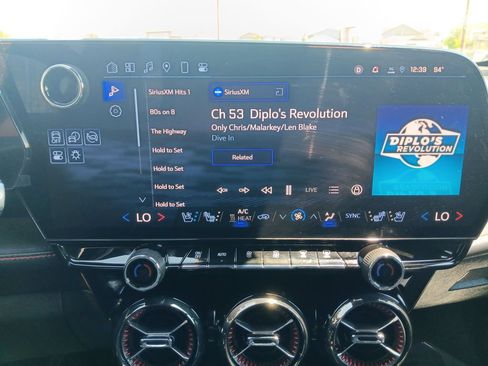 Used 2025 Chevrolet Blazer EV RS AWD/4WD image 19