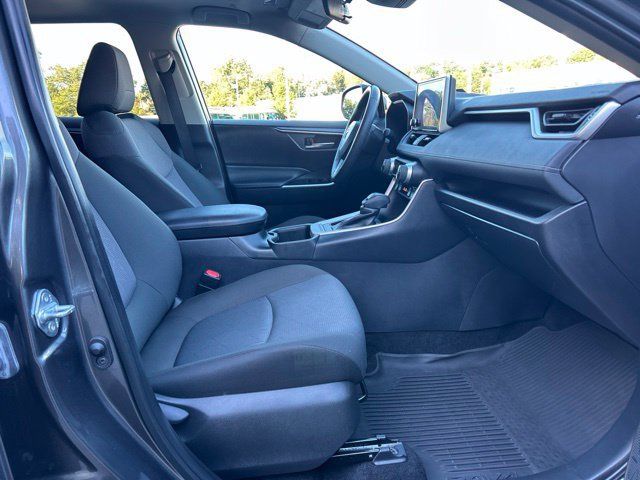 Used 2024 Toyota RAV4 XLE w/ Convenience Package AWD/4WD image 23