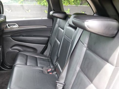 Used 2018 Jeep Grand Cherokee Limited RWD image 14