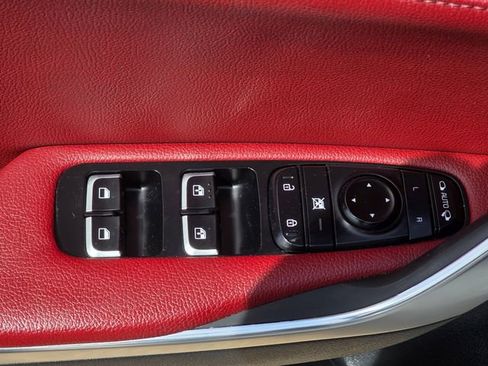 Used 2019 Kia Stinger GT image 7