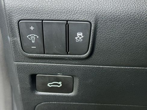 Used 2025 Kia K5 LXS image 17