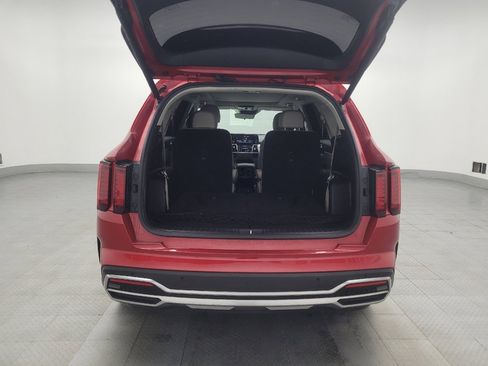 Used 2022 Kia Sorento EX w/ Panoramic Sunroof Package image 29