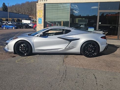 New 2026 Chevrolet Corvette Z06 image 2