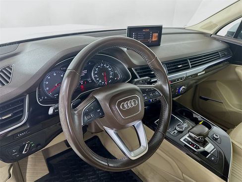 Used 2018 Audi Q7 3.0T Premium Plus image 10