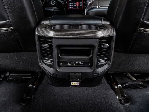 Used 2020 RAM 3500 Limited w/ Max Tow Package image 34