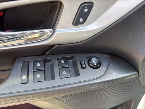 Used 2017 GMC Terrain SLT w/ Driver Alert Package I AWD/4WD image 12