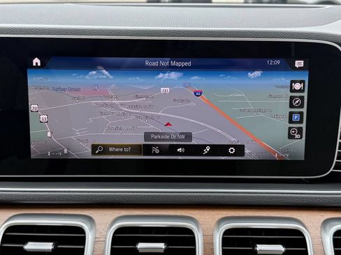 Used 2023 Mercedes-Benz GLE 450 4MATIC w/ AMG Line Exterior image 26