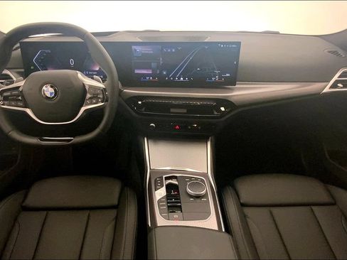 Certified 2025 BMW 330i xDrive Sedan w/ Premium Package AWD/4WD image 16