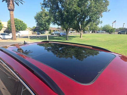 Used 2019 Volkswagen Tiguan SE w/ Panoramic Sunroof Package AWD/4WD image 7