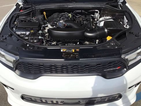 Used 2025 Dodge Durango GT AWD/4WD image 40