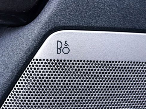 Used 2021 Ford F150 Lariat image 4