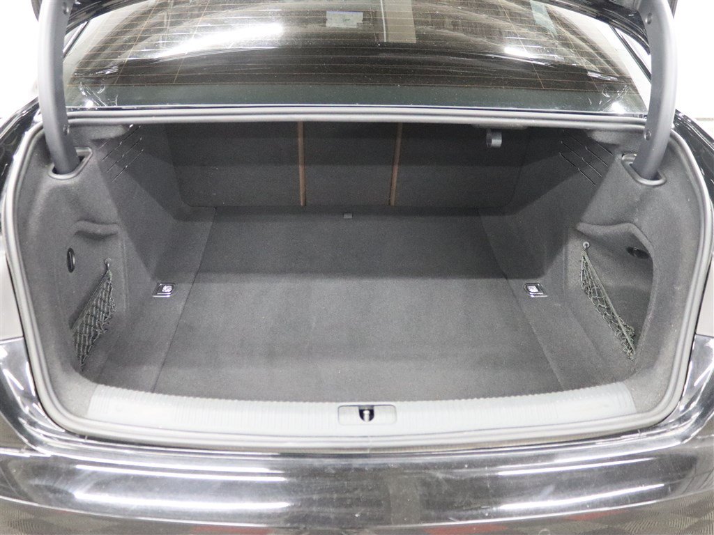 Used 2019 Audi A4 2.0T Premium Plus w/ Premium Plus Package AWD/4WD image 6