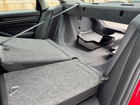 Used 2021 Honda Accord Sport Special Edition image 18