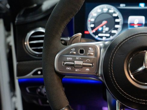 Used 2018 Mercedes-Benz S 63 AMG 4MATIC Sedan image 42