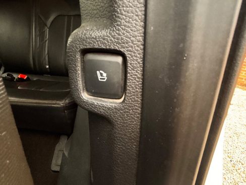 Certified 2018 Ford Expedition Max Platinum image 32