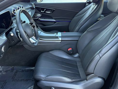 Used 2025 Mercedes-Benz CLE 300 4MATIC Coupe image 26