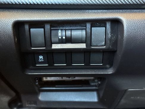 Used 2022 Subaru Impreza 2.0i AWD/4WD image 33