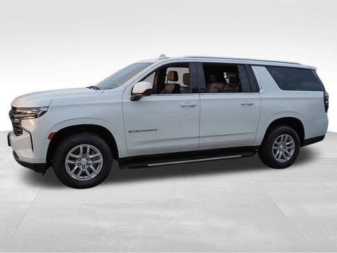 Certified 2023 Chevrolet Suburban LT image 4