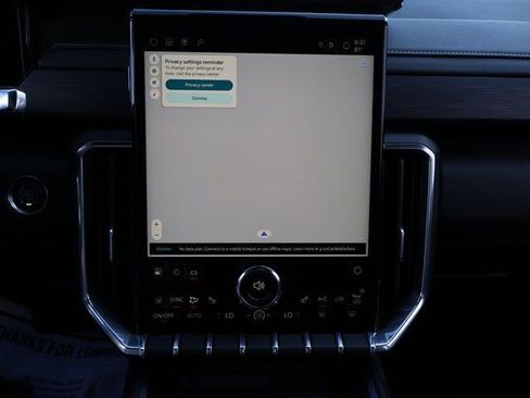 Used 2025 GMC Acadia Elevation image 27