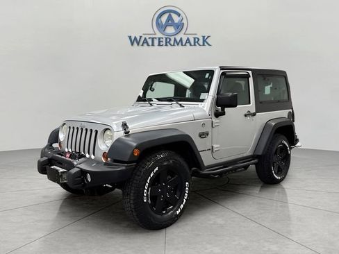 Used 2012 Jeep Wrangler Rubicon image 1