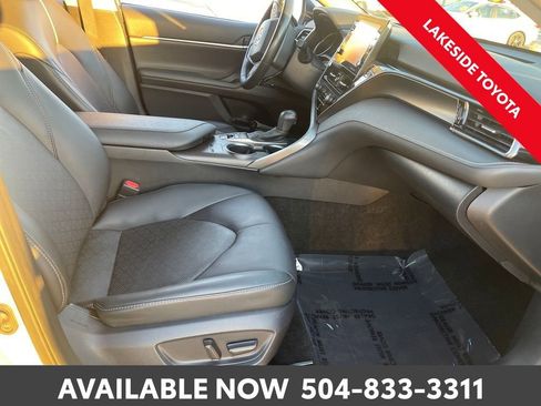 Used 2023 Toyota Camry XSE image 15