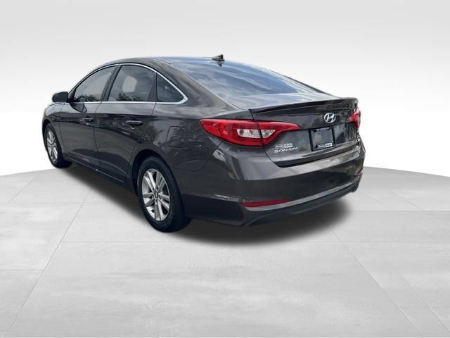 Used 2016 Hyundai Sonata SE FWD image 5