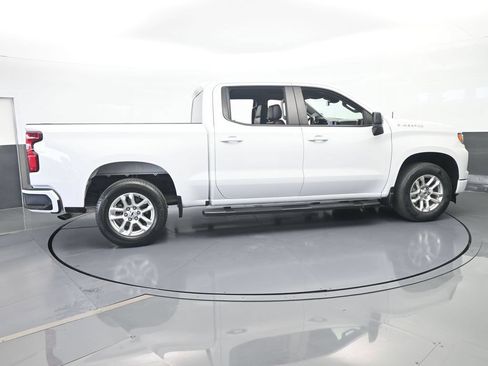 Used 2024 Chevrolet Silverado 1500 RST RWD image 7