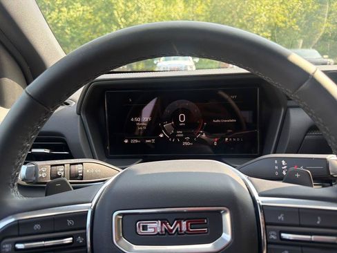New 2026 GMC Terrain Elevation w/ Elevation Premium Package AWD/4WD image 19